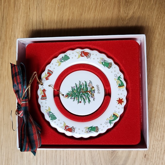 Spode Other - Vintage Porcelain Spode Christmas Ornament Year 2000